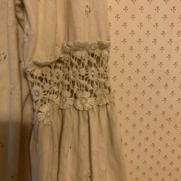 Anthropologie Bell Sleeved Blouse by Ari Ali Medium - Picture 3 of 4